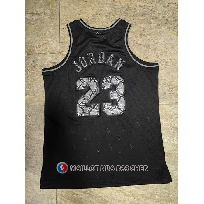 Maillot Chicago Bulls Michael Jordan NO 23 Swingman Mitchell & Ness 1997-98 Noir